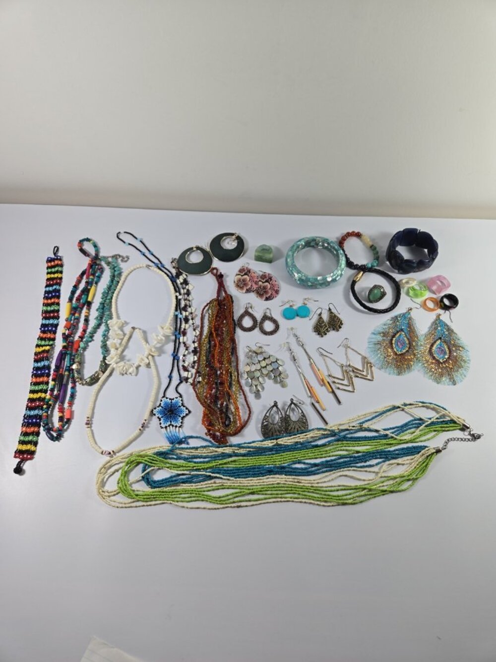 Boho Costume Jewelry Lot 30pc Vintage to Modern